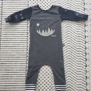 Size 12-18 month long sleeve Rags